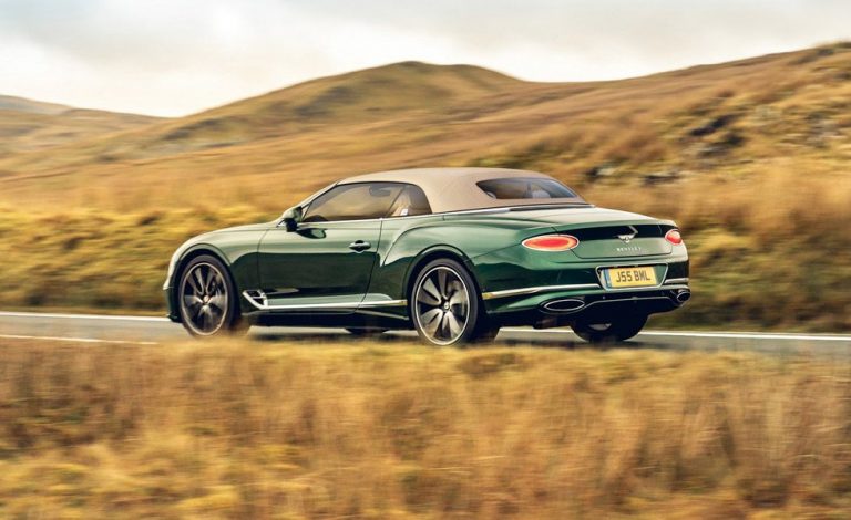 Bentley Continental GTC. Con un techo que imita el tejido Tweed