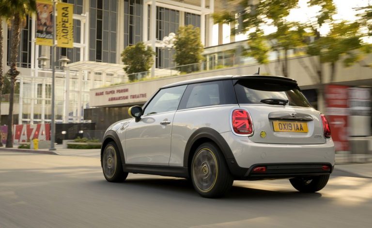 Mini Cooper SE. Se pone a la venta en Estados Unidos