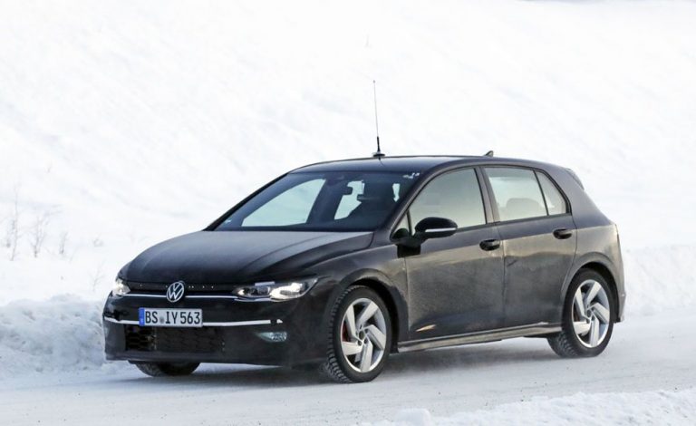 El nuevo Volkswagen Golf GTI derrite la nieve