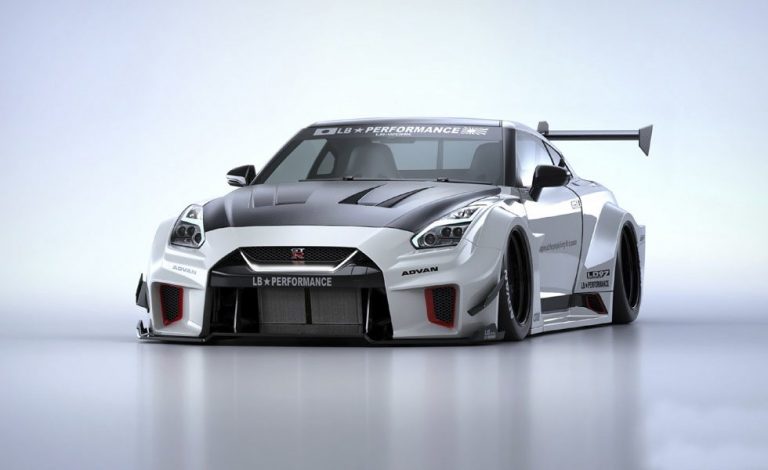 Nissan GT-R. Liberty Walk ha creado este kit aerodinámico