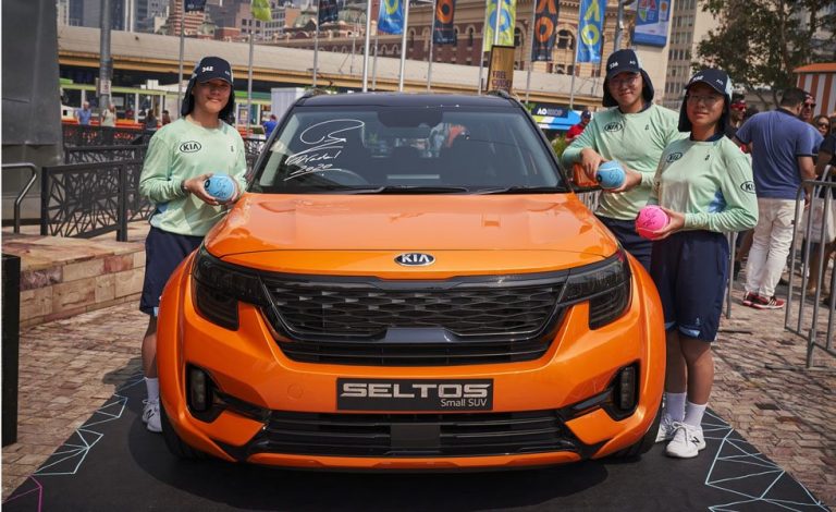 Rafa Nadal presenta la flota de Kia para el Open de Australia de tenis