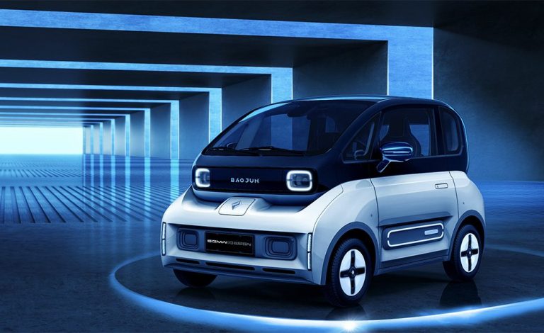 Baojun E300. Debut eléctrico en China