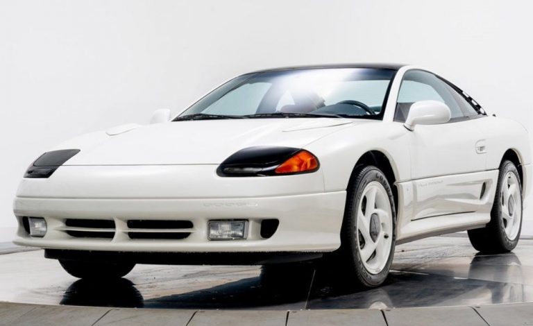 Dodge Stealth R/T Twin-Turbo. Como si lo estrenaras tu