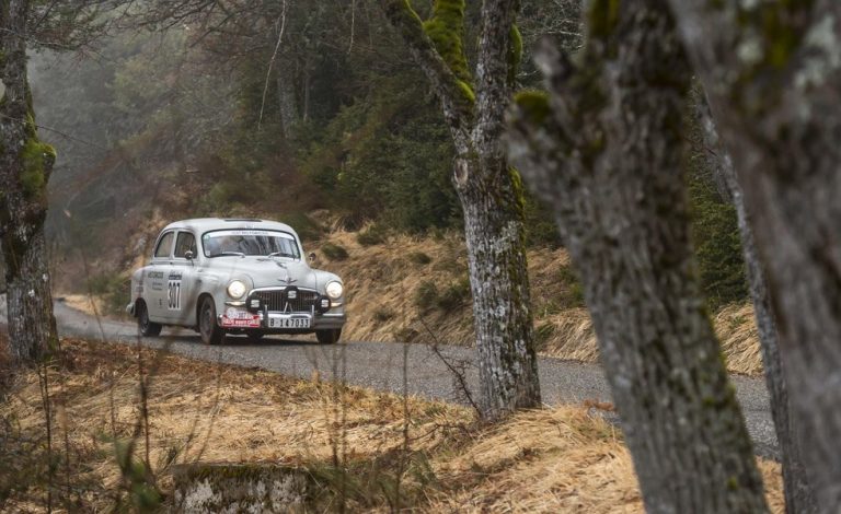 El Seat 1400 regresa al Rallye Monte-Carlo Histórico