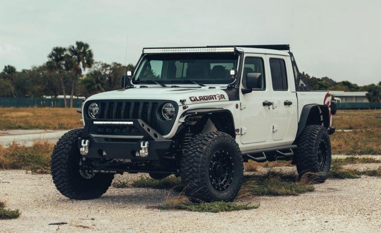 Jeep Gladiator Hellcat. Ahora tiene un 6.2 V8 Supercharged con 717 CV