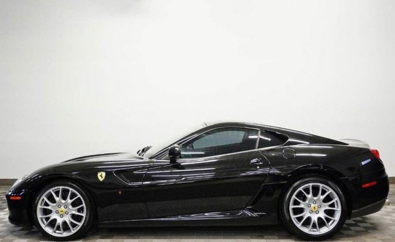 Ferrari 599 GTB Fiorano. Cuesta menos que un Porsche 911 Carrera