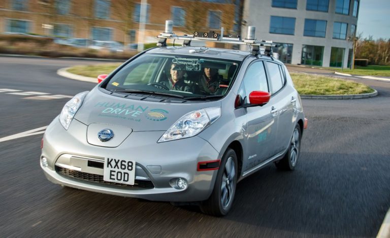 El Nissan Leaf completa 370 kilómetros de forma autónoma en Gran Bretaña
