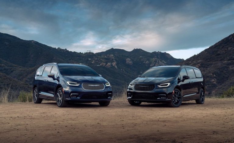 Chrysler Pacifica 2020. Rebosa novedades