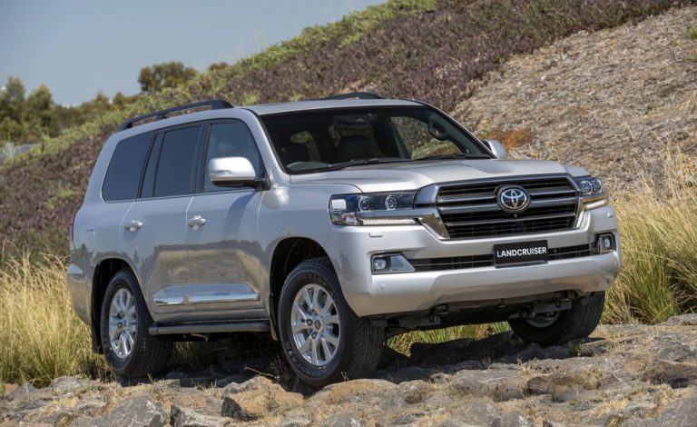 Toyota Land Cruiser 200 Sahara Horizon. Realmente especial