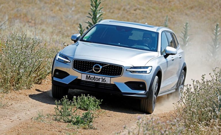 Volvo V60 Cross Country D4 AWD PRO. Aventurero con estilo