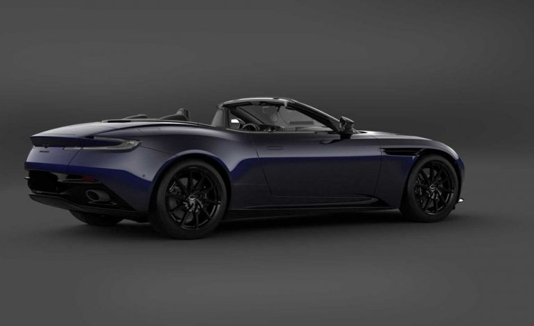 Aston Martin DB11 V8 Shadow Edition. Por su tercer aniversario