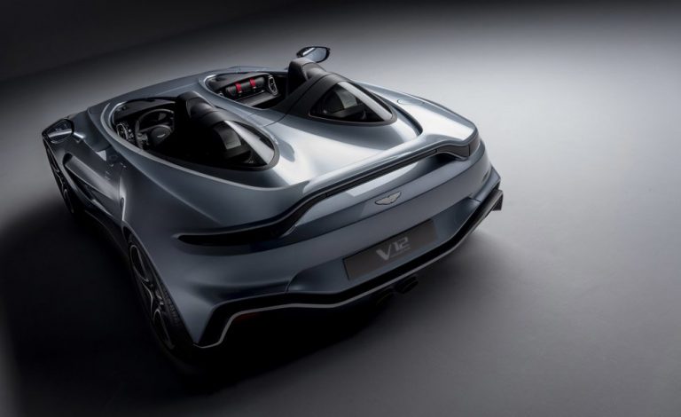 Aston Martin V12 Speedster. Edición limitada a 88 unidades