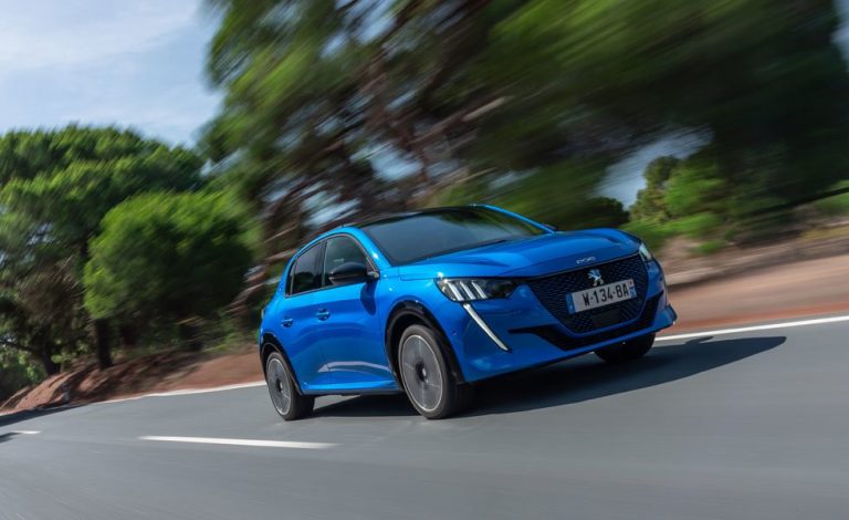 ¿Por qué el Peugeot 208 es el Car of the Year 2020?