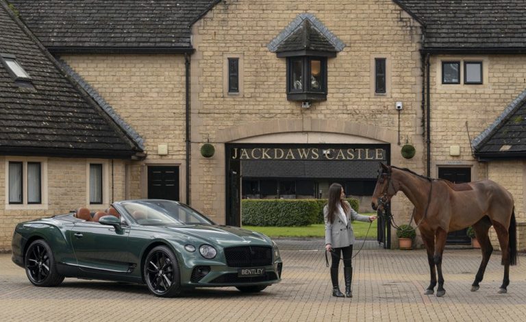 Bentley Continental GT Convertible. Mulliner ha creado este Equestrian Edition