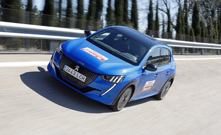 Peugeot 208 PureTech 130. 25.000 km por delante