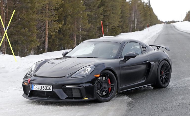 Porsche 718 Cayman GT4 RS. Progresa adecuadamente