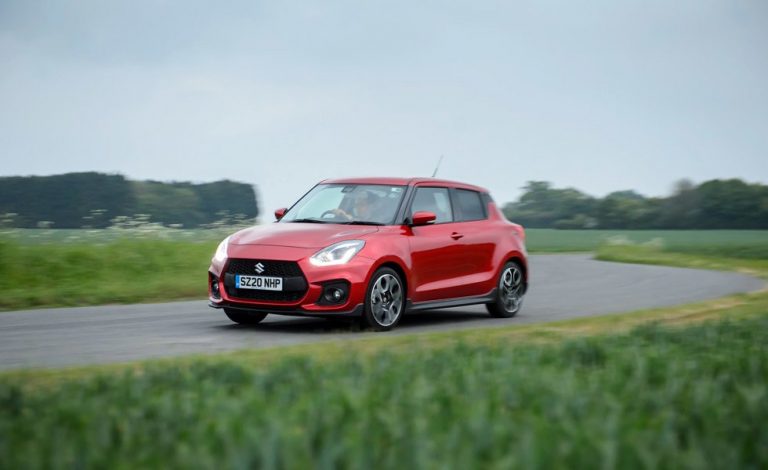 Suzuki Swift Sport Hybrid. Sacrifica prestaciones por economía