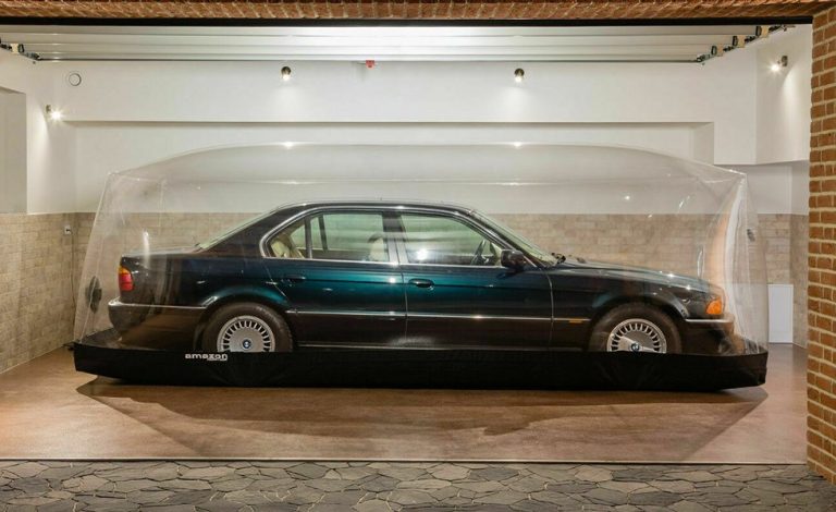 BMW 740i. En una burbuja desde el 97