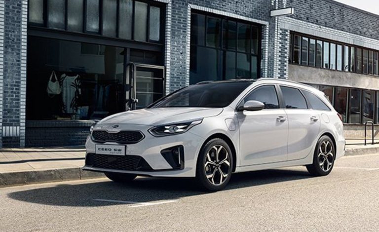 Kia Ceed Tourer. El híbrido enchufable ya está disponible en España