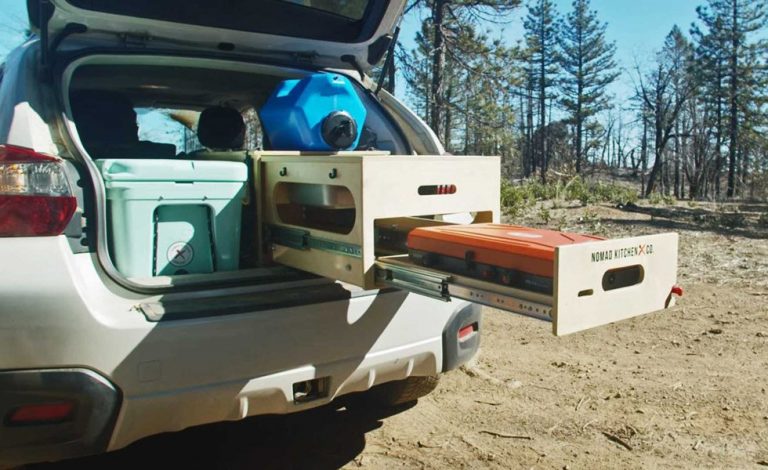 Nomad Kitchen. O como convertir tu compacto en un vehículo camper low-cost