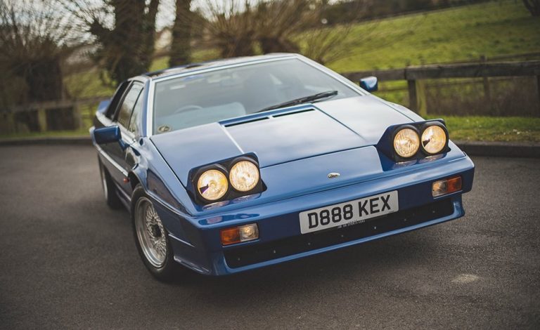 Lotus Esprit Turbo HC. Un clásico a la venta