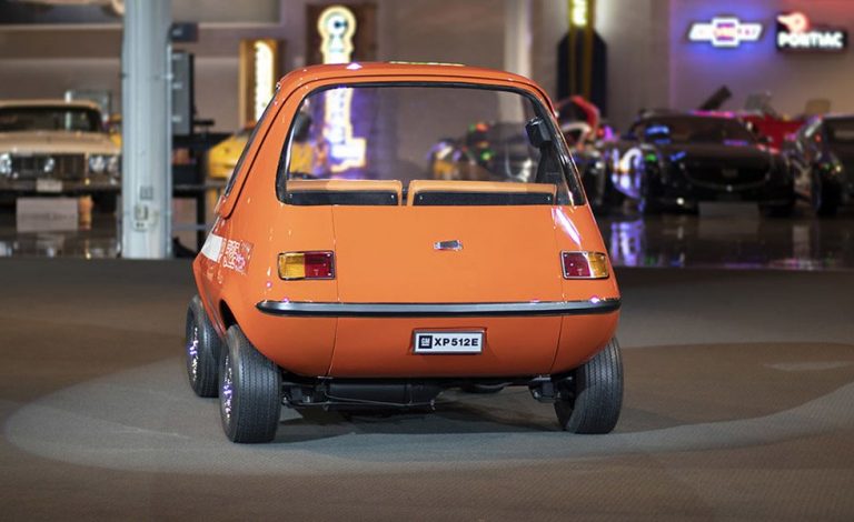 XP 512E. General Motors tenía su Smart ForTwo EQ en 1969