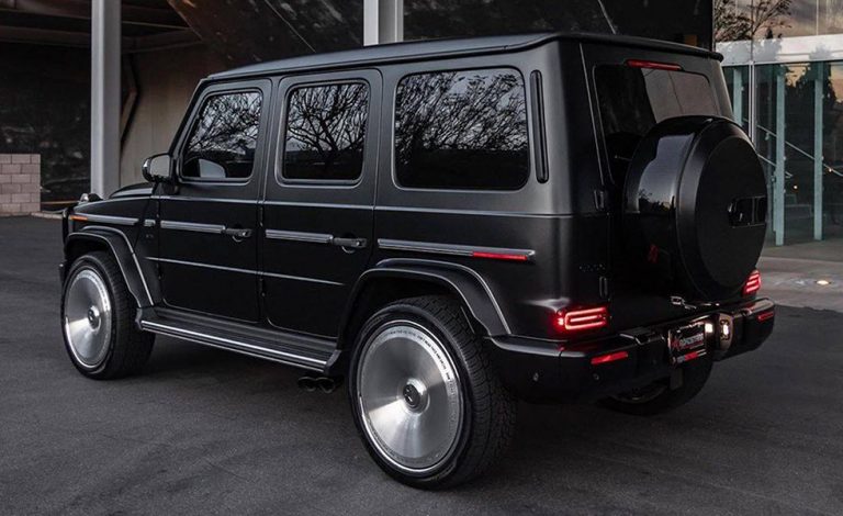 Curiosas llantas de este Mercedes Clase G