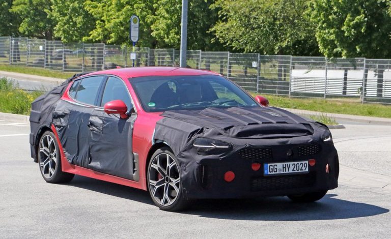 Kia prepara la renovación del Stinger