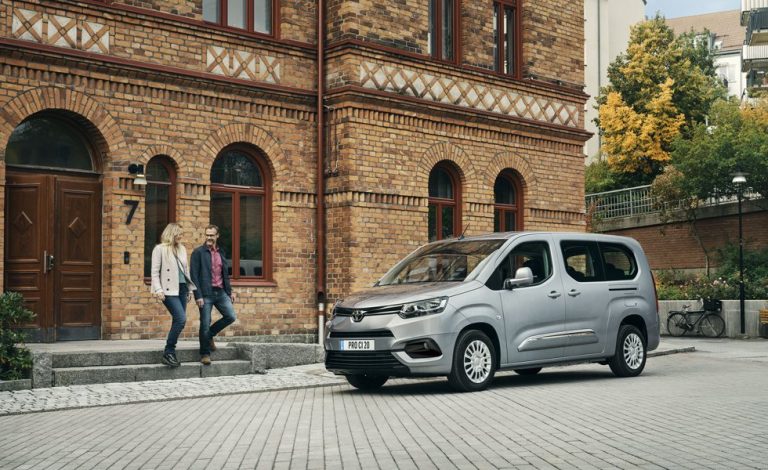 Proace City, llega el multiusos de Toyota