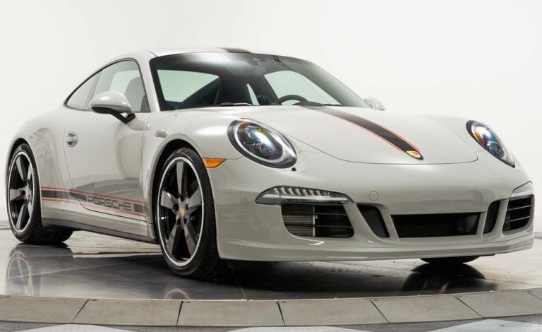 Porsche 911 Carrera GTS Rennsport Reunion Edition. Aún puedes comprar uno nuevo