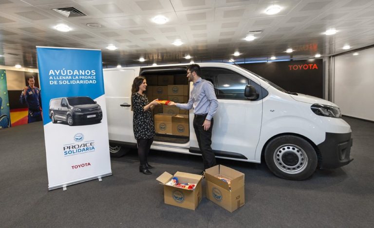 Toyota dona 10 toneladas de alimentos