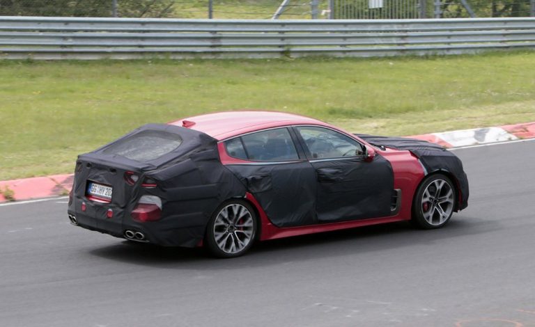El nuevo Kia Stinger GT, en Nürburgring