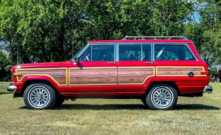 Jeep Grand Wagoneer. Esconde un corazón con 717 CV de potencia