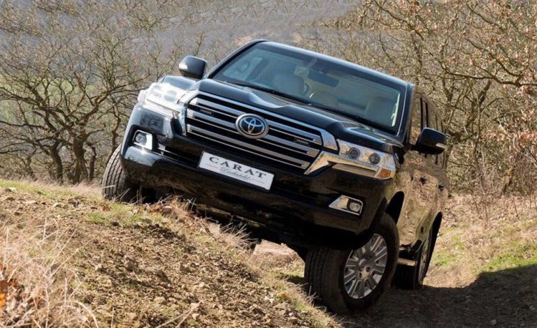 Carat Duchatelet estira y blinda este Toyota Land Cruiser 200