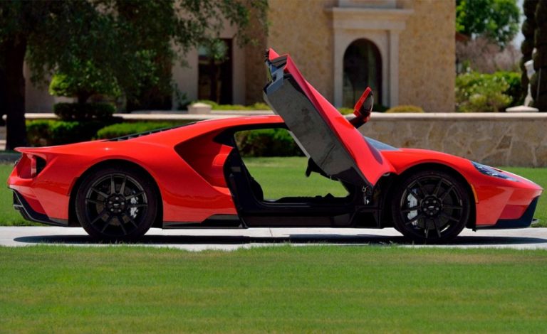 Ford GT. Esta criatura será subastada