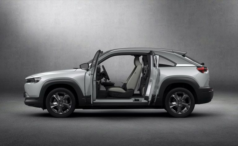 Mazda MX-30. Ahora comienza a fabricarse en Hiroshima