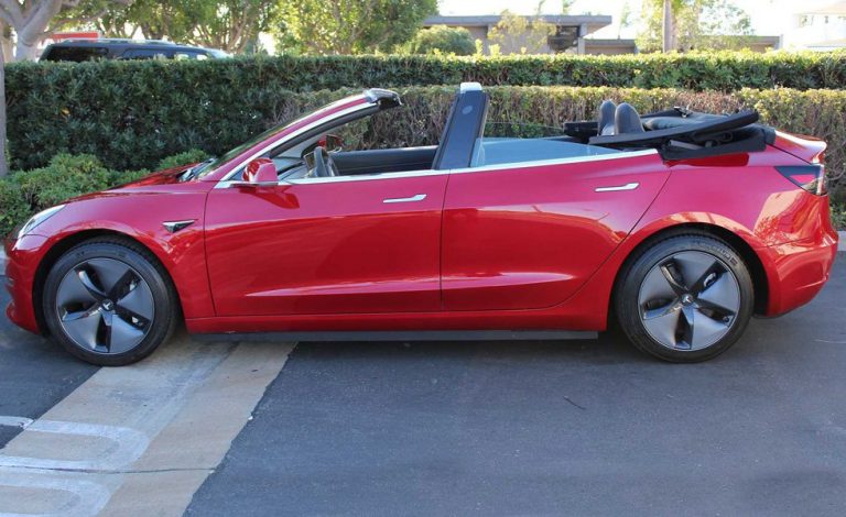 Tesla Model 3 Cabrio. Newport Convertible Engineering lo hace posible