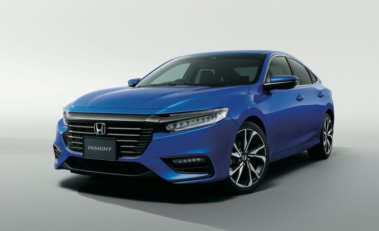 El Honda Insight estrena en Japón varias novedades