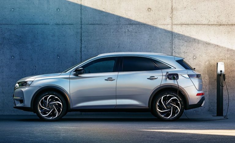 DS 7 Crossback E-Tense 4×4. Refinamiento y eficiencia casan bien