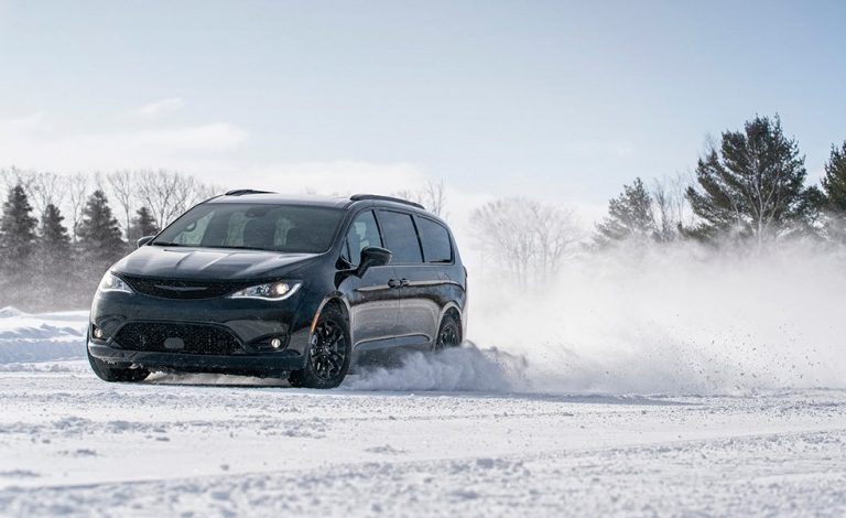 Chrysler introduce la tracción total en su Pacifica 2020