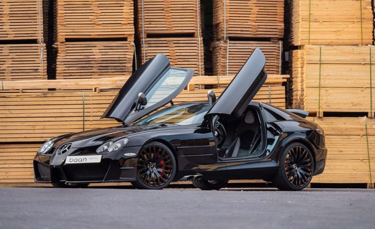 Mercedes-Benz SLR McLaren. Este modificado por Mansory está a la venta