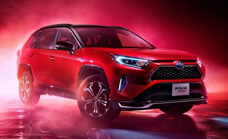 El Toyota RAV4 Prime llega a Japón bajo el nombre de RAV4 PHV