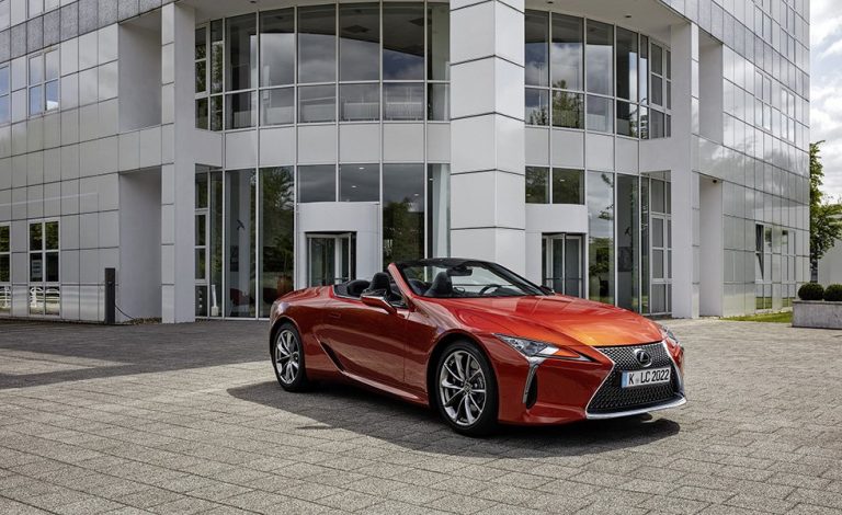 Lexus LC Cabrio. Llegará con un exclusivo color naranja