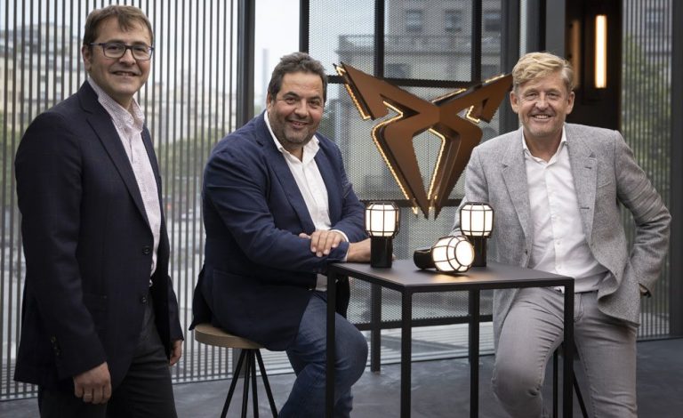 Una lámpara con el ADN de Cupra