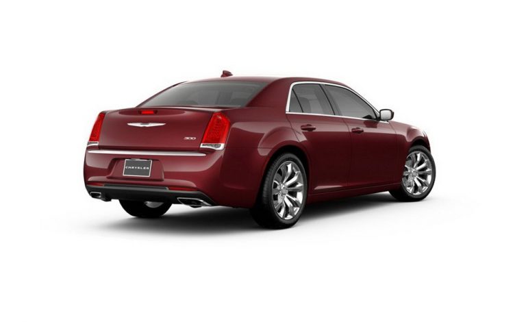 Chrysler 300. Ahora estrena un nuevo paquete estético