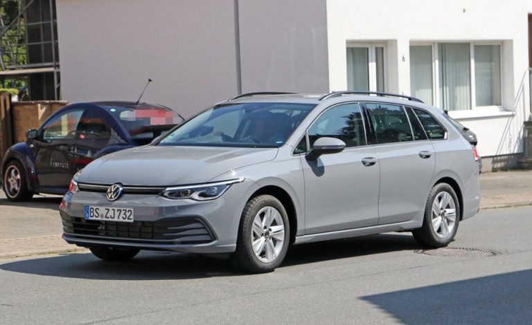 El Volkswagen Golf Variant sin camuflaje