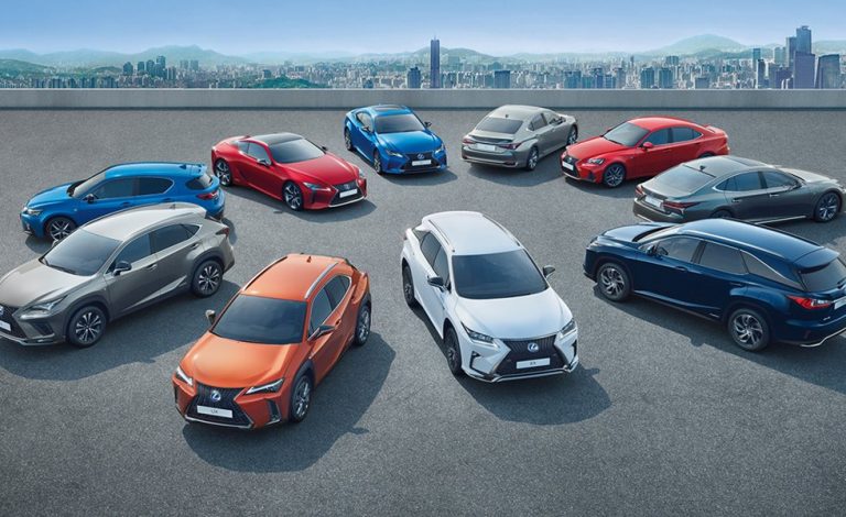 Lexus: 2.000 euros de ayuda para toda su gama