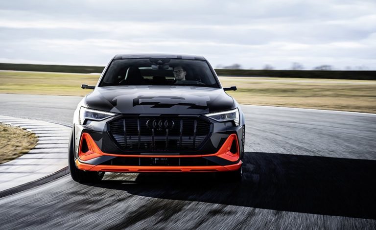 Audi. Muestra la aerodinámica de las versiones S del e-tron