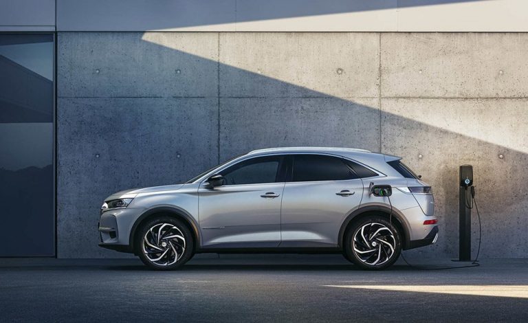 DS 7 Crossback E-Tense 225. La versión de acceso llega a Francia