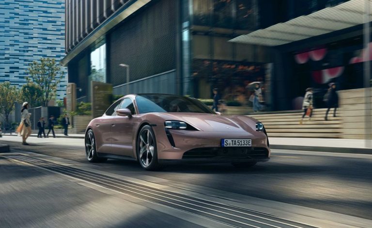 Porsche Taycan. Taycan 'a secas'